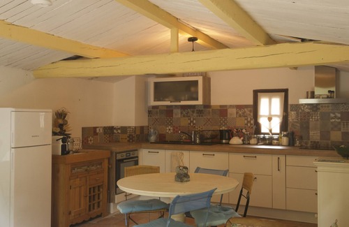 Chauzon House | Stone house with character, Chauzon nature park, overlooking the Ardèche river