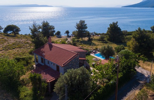 Paradise Beach Villa | Stone house with private pool near the sea!