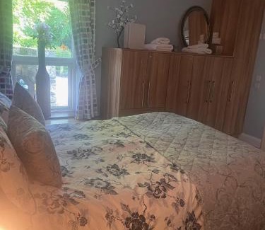 Kentstown Bed & Breakfast | Stone Lodge B&B