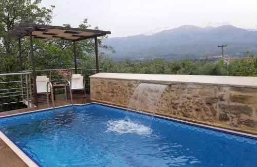 Kaina House | Stone Mansion
