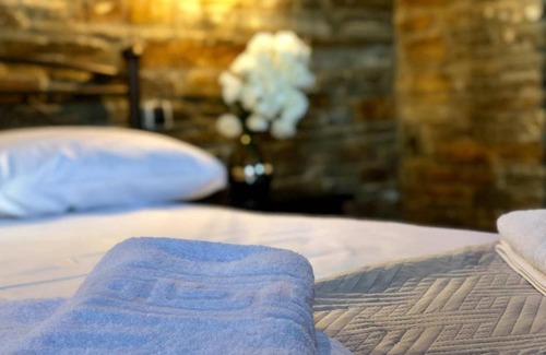 Andros Town Villa | Stone Nest Andros