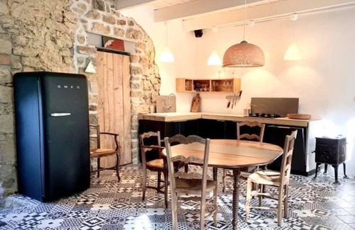 Crozon House | Stone Penty renovated in 2023 close to beach and town center