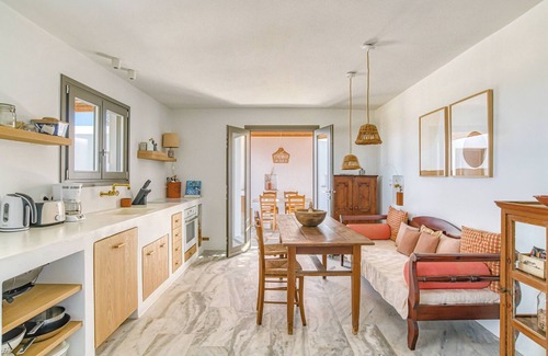 Antiparos House | Stone Pine House | Antiparos