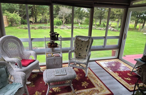 Rideau Lakes House | Stone Road Log House