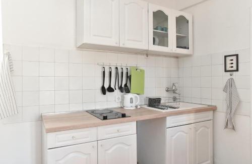 Old Town Apartment | Stone & Sea