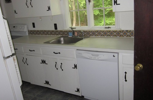 Kinnelon House | Stone Temple Cottage - Private secluded retreat surrounded by pristine nature