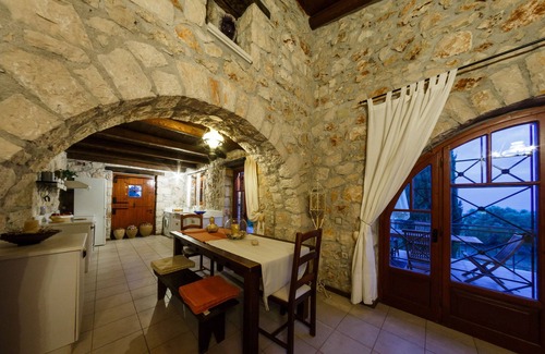 Askos Villa | Stone Villa Melite with private heated Swimming Pool and Hydromassage