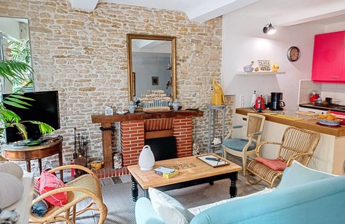 Langrune-sur-Mer House | Stone Villa Near Beach with Fireplace and Garden