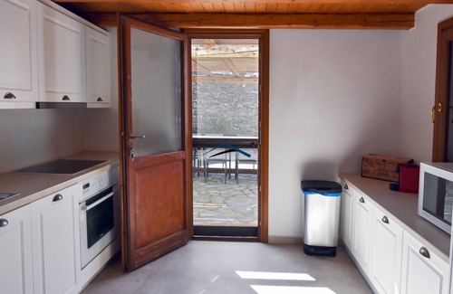 Kea House | Stone villa with a sea water swimming pool and a sea view, close to the sea