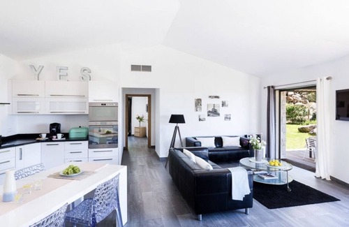 Figari Villa | Stone villa with heated pool close to the most beautiful beaches!