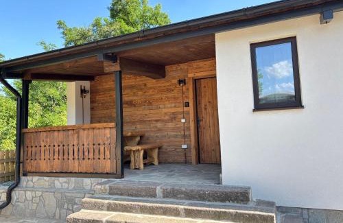 Oestii Paminteni House | Stone Village Transfagarasan