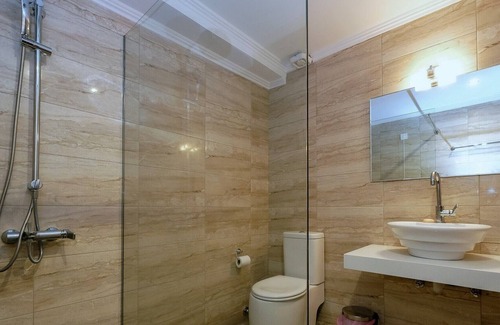 Myrina House | Stone Walls Suite At The Deep Blue Sea Water 7