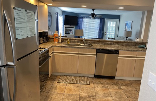 Table Rock Condo | Stonebrook Hideaway ~ Remodeled 2 bed 2 bath Walk-in Condo