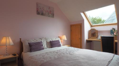 Ennis Bed & Breakfast | Stonehaven B&B