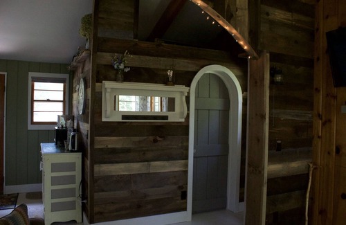 Rice Lake Cottage | Stonehaven Cottages - "The Turtle Cottage"