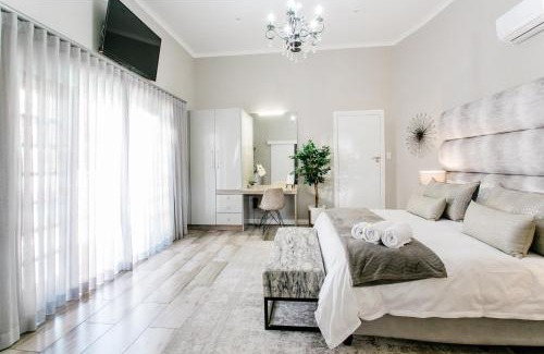 Langenhoven Park House | Stonehill Villa