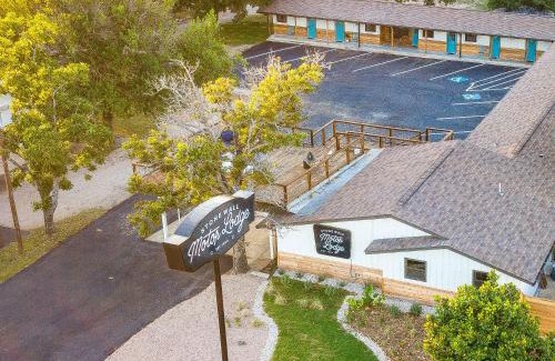 Stonewall Hotel | Stonewall Motor Lodge