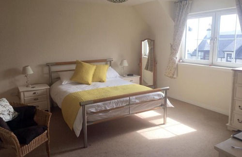 Lamlash Bed & Breakfast | Stonewater House Vegan Bed and Breakfast