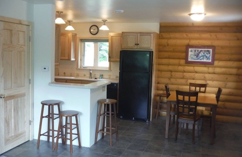 Bear Creek House | Stoney Creek Guest House