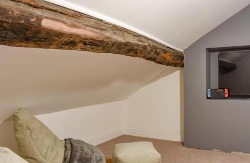 Guisborough House | Stoney Nook Cottage