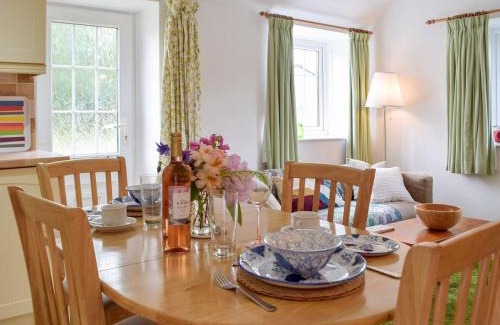 Narberth House | Stoneyford Cottage