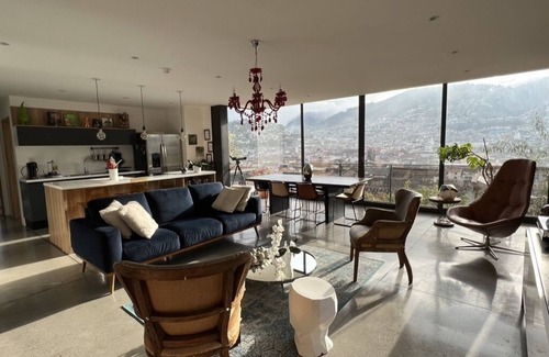 Quito Historic Center Apartment | Stonning Apartement in Quito`s Oldtown