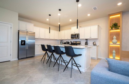 Four Corners House | STOP! Magical 10BR Themed Home – 16295