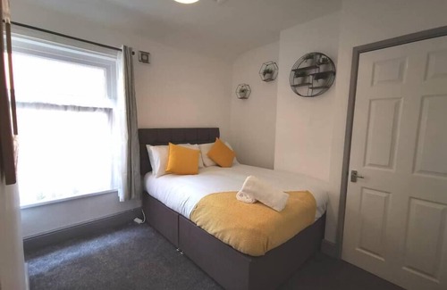 St. Thomas Apartment | STOP! Stay at The Jersey