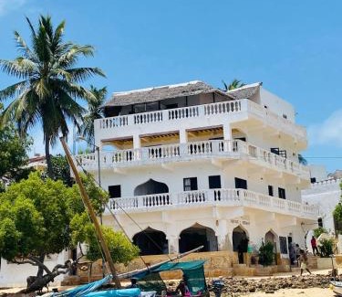 Lamu House | Stopover Guest House and Restaurant