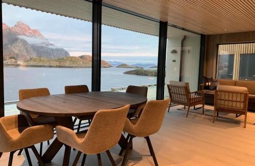 Henningsvaer Apartment | Stor moderne leilighet i Henningsvær, 70 kvm