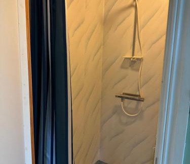 Eksjo Bed & Breakfast | Stora Torget B&B