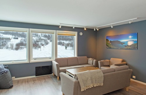 Nord-Lenangen Apartment | Storgalten - Lyngen Experience Apartments