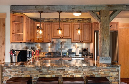 Steamboat Springs Condo | Storm Meadows East – Remodeled 1-Bdrm | Ski-In/Ski-Out!