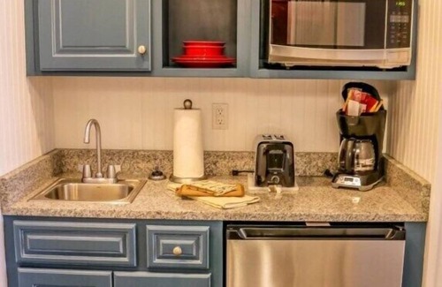 Branson Apartment | Stormy Point Lakeside - Studio
