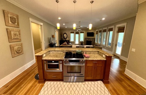 De Funiak Springs House | Story's Landing Secluded Retreat