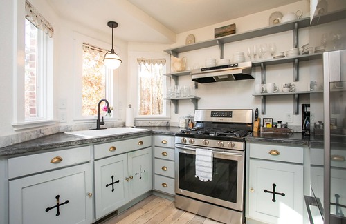 Franklin Cottage | Storybook Cottage in Leipers Fork, TN