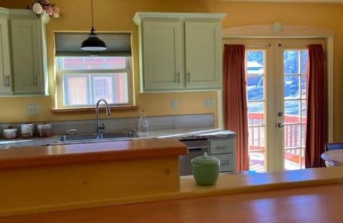 La Veta House | Storybook Setting