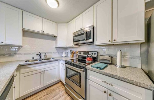 West End House | Storybook Tacoma Cottage Escape