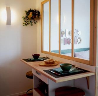 Le Marais Apartment | Stosy Gare