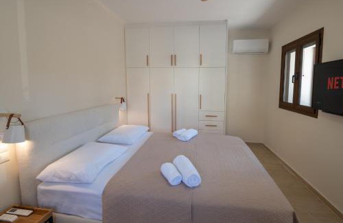Lefktron Apartment | Stoupa Harmony Suite - One Bedroom Apartment