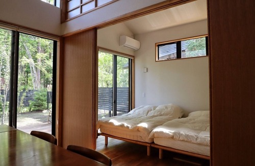 Kirizumi Onsen House | stove2022 new Karuizawa Forest Seasons Midori / Kitasaku-gun Nagano