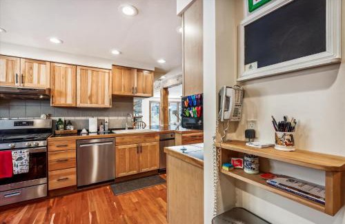Stowe Hollow House | Stowe Hollow