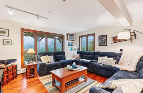 Stowe Hollow House | Stowe Hollow