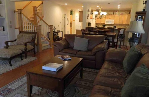 Stowe Village Historic District House | Stowe Village Hideaway ™- Your Winter Wonderland in Vermont