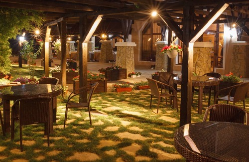 Orhei Hotel | Strada Eliberarii 170b