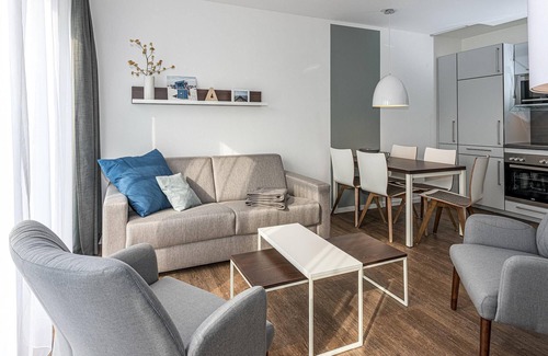 Bensersiel Apartment | Strandnahes Ferienapartment mit Terrasse, Parkplatz, Schwimmbad- & Saunanutzung