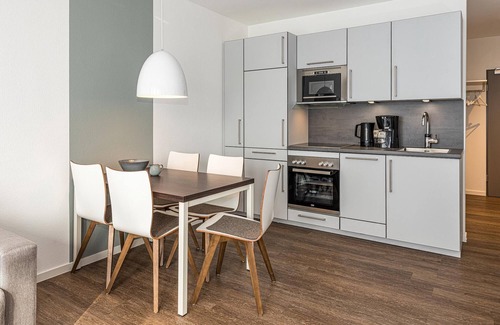 Bensersiel Apartment | Strandnahes Ferienapartment mit Terrasse, Parkplatz, Schwimmbad- & Saunanutzung