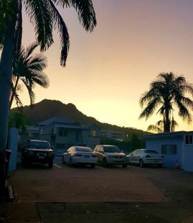North Ward Hotel | Strand Motel
