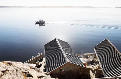 Lysekil Hotel | Strandflickornas Husen invid Havet
