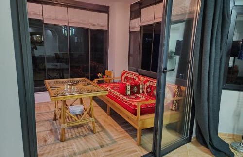 Mezetli Apartment | Strandhaus direkt am Meer